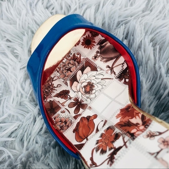 Lanverli Design Leather Open Toe Heels - Picture 6 of 9